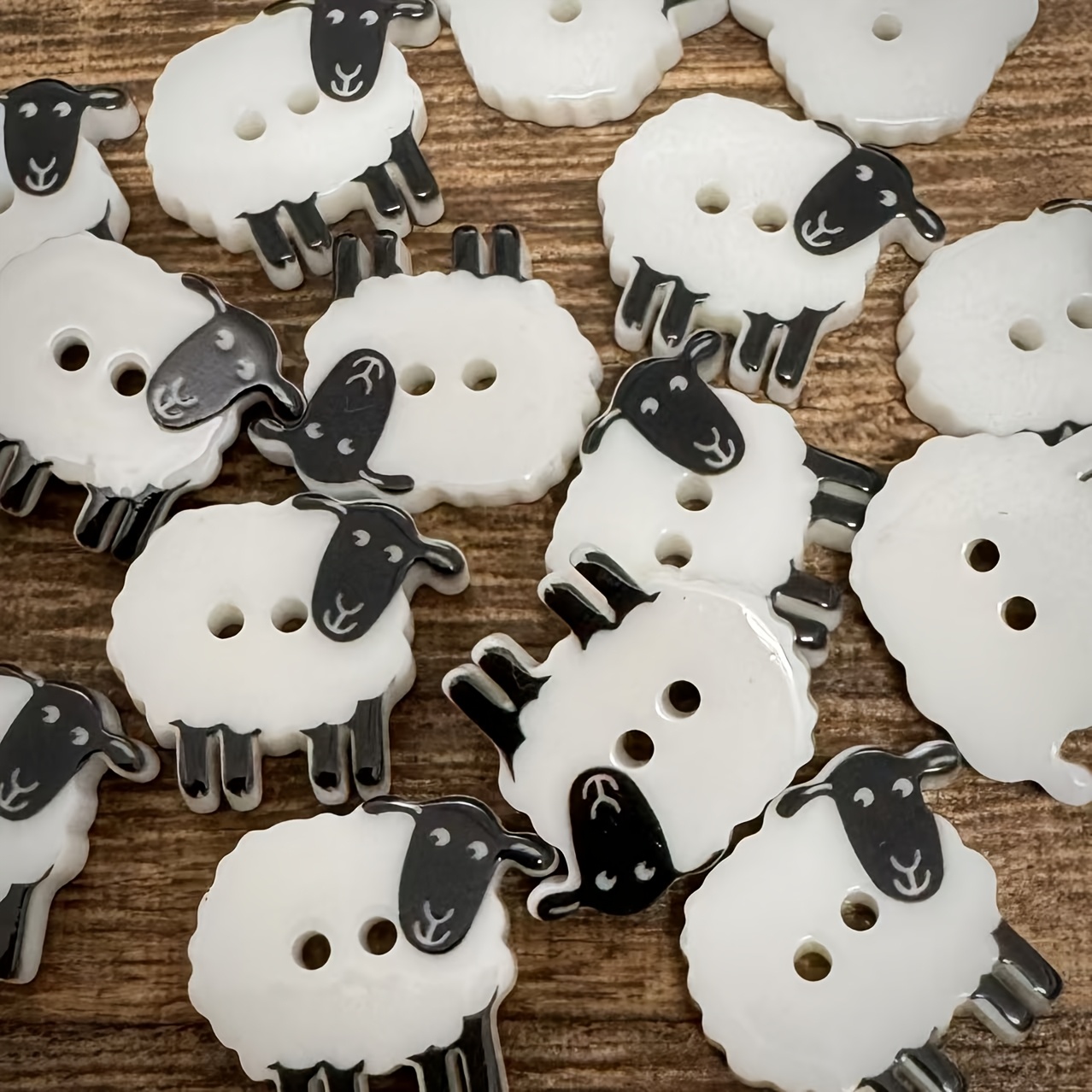 TEMU 12pcs Set Of Adorable Black And -block Resin Lamb Buttons, Suitable For Unisex Shirts, Sweaters, Jackets, Trench Coats, Dresses, Suits, Knit