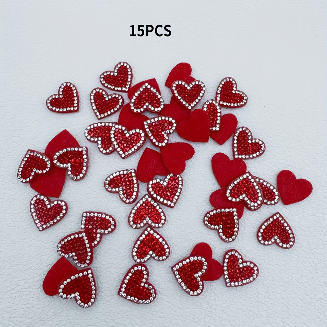 E-shop 15 Stück Herzförmige Strass-Applikationen - DIY Kleidungsbemusterungen, geeignet für Kleidung, Hüte, Accessoires