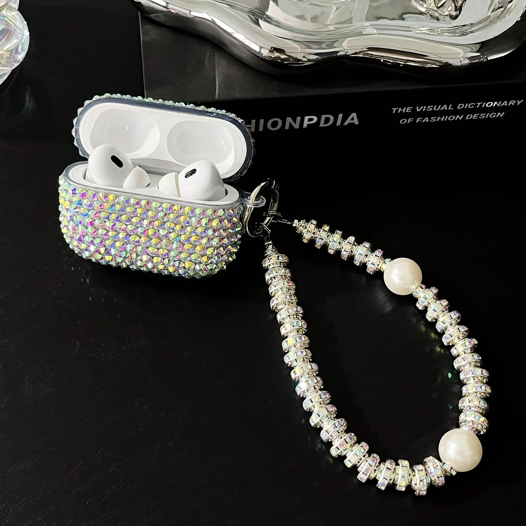 The New Sparkling Diamond Earphone Case with Bracelet Is Compatible with for airpods 1/2, for Airpods Pro, for Airpods 3, for Airpods 4, And for airpods Pro 2 Protective Cases