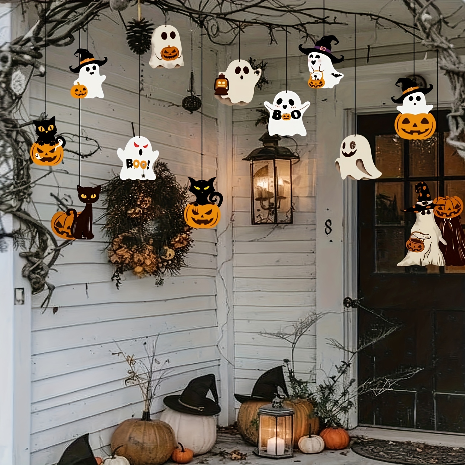 12pièces Décorations Suspendues d'Halloween - Fantômes Mignons, Citrouilles, Chauves-Souris - Pas Besoin d'Électricité, Facile à Suspendre avec des Chaînes - Décor de Fête en Papier Léger pour Intérieur/Extérieur - Décorations de Fête d'Halloween Spook - Parfait pour la Maison, la Classe, ou les Événements - Fournitures de Fête d'Halloween, Décorations d'Halloween, Accessoires d'Événement Festif, Design Joueux, Design Facile à Suspendre, Décor Intérieur/Extérieur, Matériau Durable, Décorateurs
