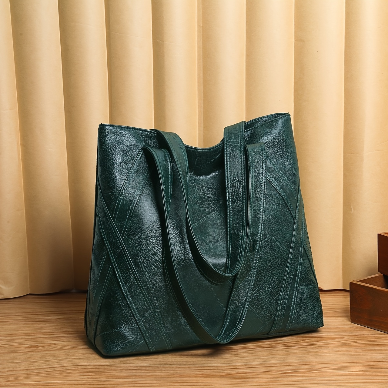 Image of Elegant Large Capacity Tote Bag For Women - Soft Synthetic Synthetic Leather With Closure, Stylish Chevron Pattern, And Fixed Straps In /burgundy/black - Perfect For Commuting And Everyday Use