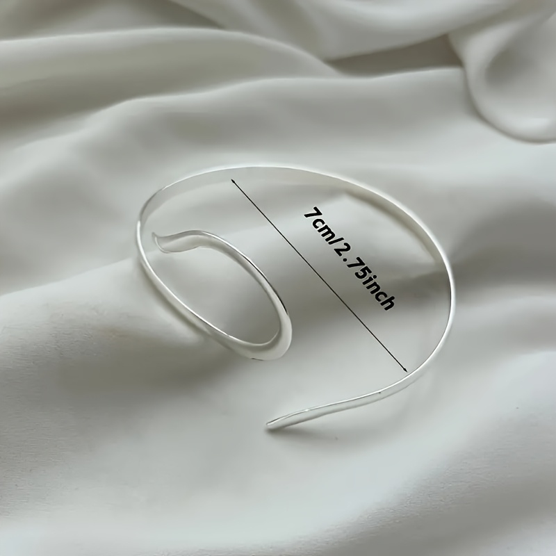 Lightweight Adjustable Open Cuff with Curved Lines, Daily Wear