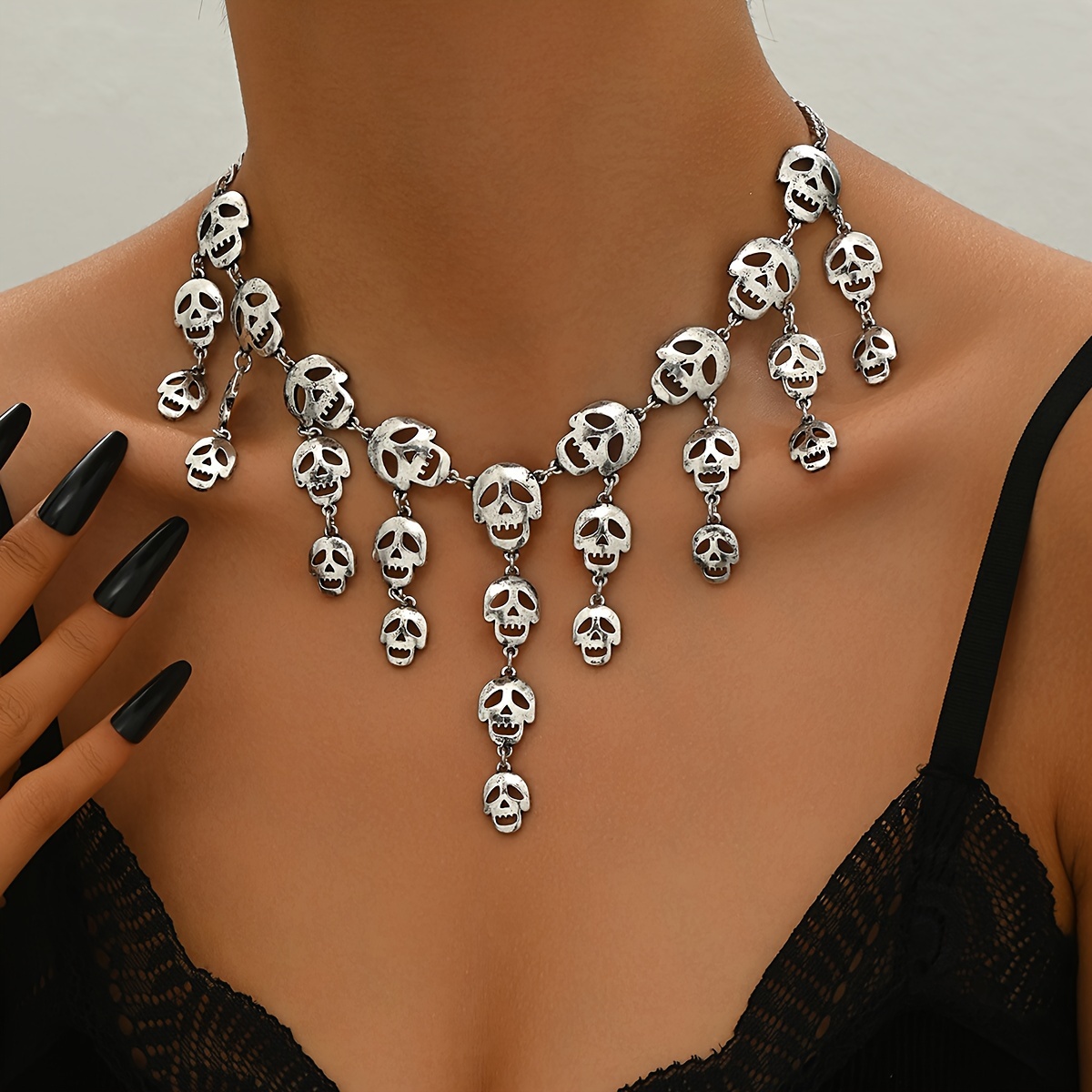 

Skull Pendant Necklace - Zinc Alloy, For Halloween & Parties