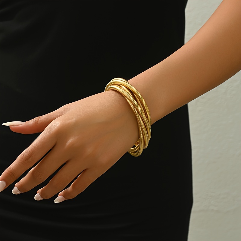 E-shop Schickes Minimalistisches Mehrschichtiges Geometrisches Manschettenarmband für Frauen - Vielseitiges Eisenarmband für den & Partys