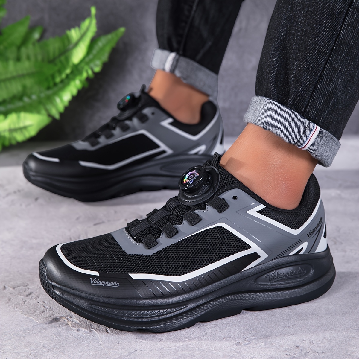 Men's Wide Last Off-Road Running Shoes