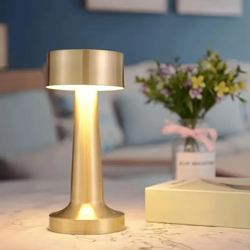 Lampe de table fil, Lampe de couleurs, Lampe de table de lhôtel avec chargement fil, Lampe dambiance de restaurant et bar avec tactile, Lampe de table simple rétro européenne détails 1