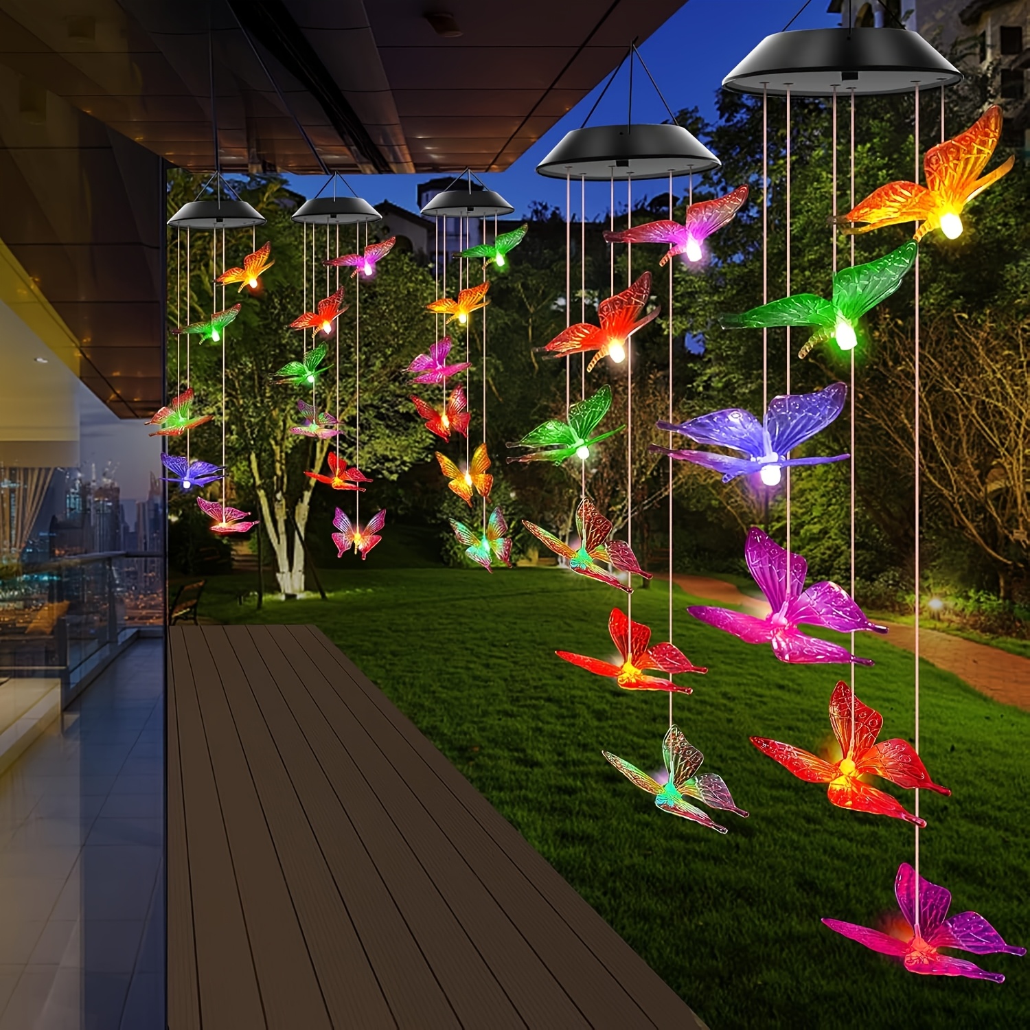Luces de carrillón de viento con energía solar con diseños de mariposas moradas y amarillas, que incluyen iluminación LED exterior que cambia de color para fines decorativos de paisajismo. Estas lámparas solares de jardín y luces colgantes son regalos perfectos para madres y esposas.