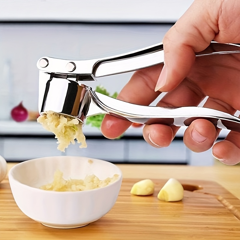 1 High-Quality Stainless Steel Garlic Press & Ginger Grinder - Heavy-Duty Manual Kitchen Tool, Easy-To-Clean Everyday Cooking Utensil, Durable Garlic Chopper And Ginger Crusher, Modern Kitchen Gadget, Convenient to Wash Material