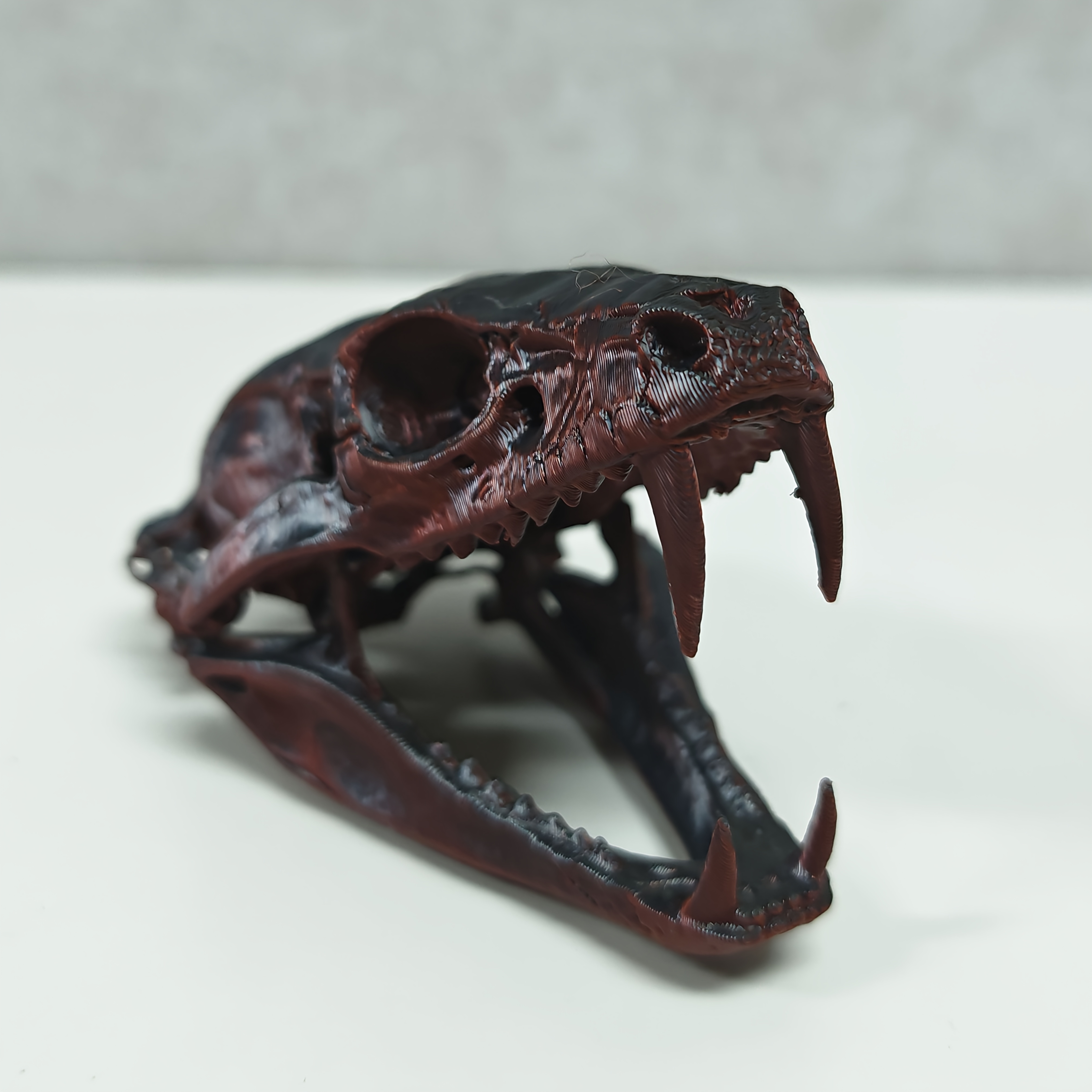 Cool Cobra Statue | Plastic Desk Decoration, Versatile For Indoor And Outdoor Use, No Electricity Needed