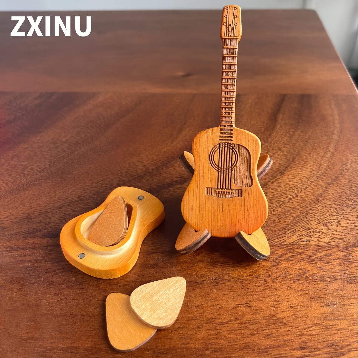 

Magnetic Solid Wood Creative Guitar-shaped Pick Storage Box With Magnetic Wooden Pick Holder, Small Guitar Ornament With Stand, And A Set Of 3 Picks For Playing And Singing.