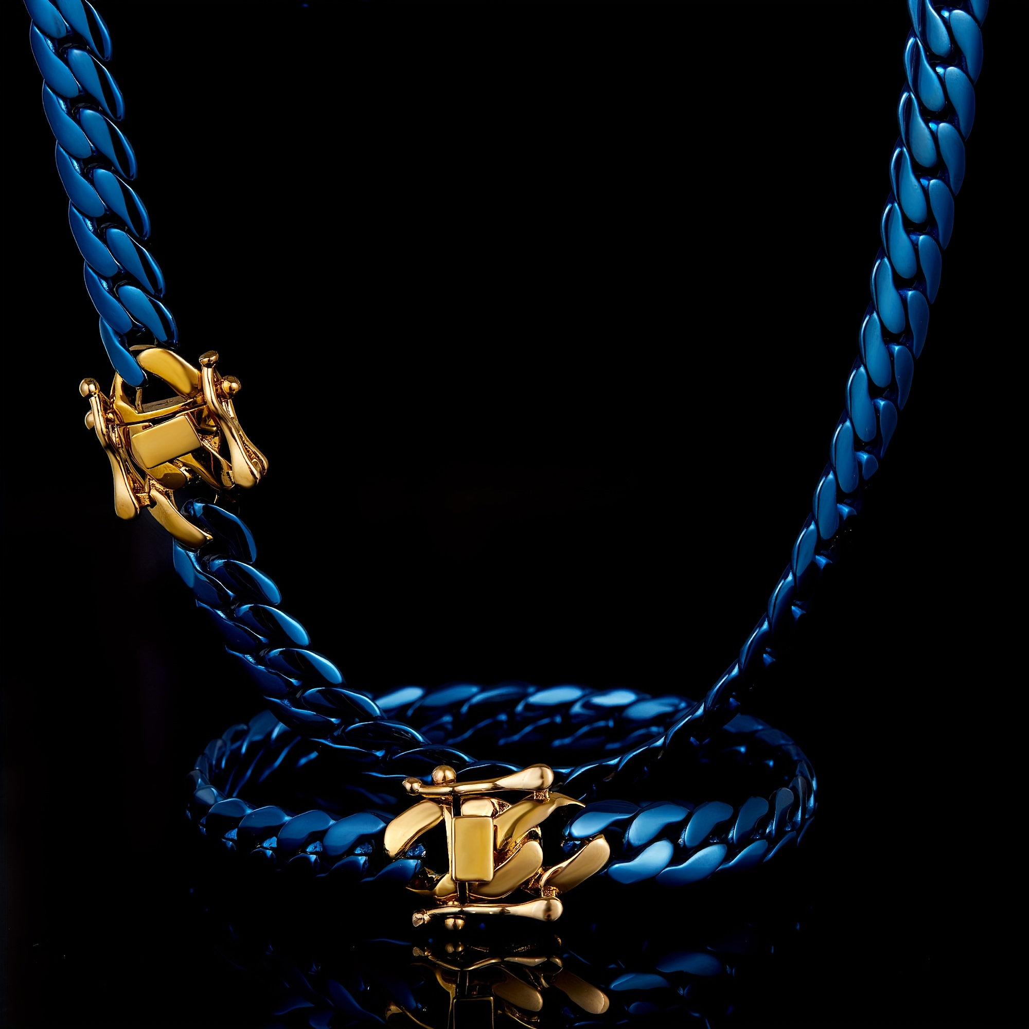 

2pcs Men's Miami Chain Set With 18k Gold Plated Clasp - Elegant Stainless Necklace & Bracelet Combo