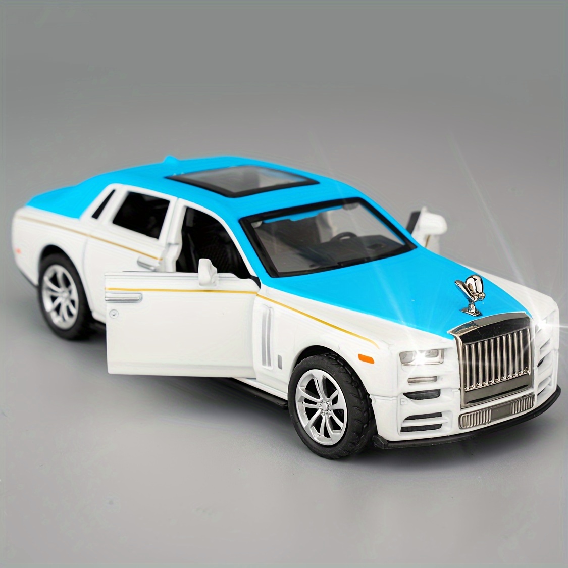 

Zinc Alloy Collectible Phantom Model Toy Car, 1/36 Scale Diecast Car Model Pull Back Vehicles Phantom Toy With Sound & Light (blue)