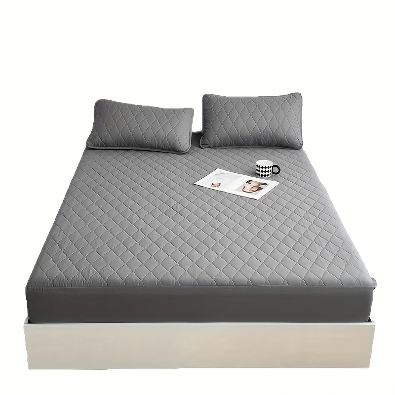 4-Season High-Quality Soft Comfortable Waterproof Mattress Protector, Premium Solid Color Bedding Full Coverage Mattress Protector - Perfect for Bedroom and Hotel Rooms, Single and Double Beds Friendly Breathable Machine Washable