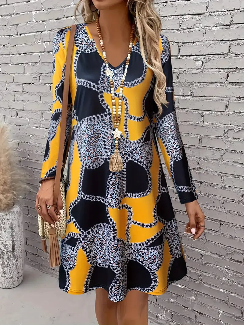 paisley winter dress Etro Winter Garden Paisley-Print Ruffle Velvet Midi Kimono Dress