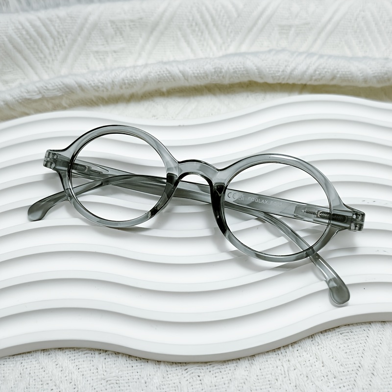 Personalized Oval Frame Reading Glasses, Comfortable for Mid-Age