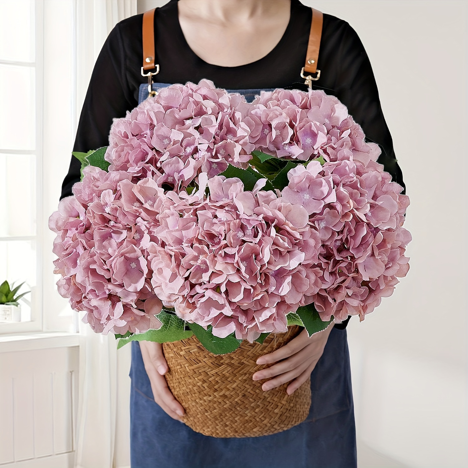 

Fleurs de Hortensia Artificielles, 7 Tiges, Grandes Fleurs de Tissu Rose avec des Tiges Longues et de Grandes Feuilles pour la Décoration de Maison et les Arrangements Floraux