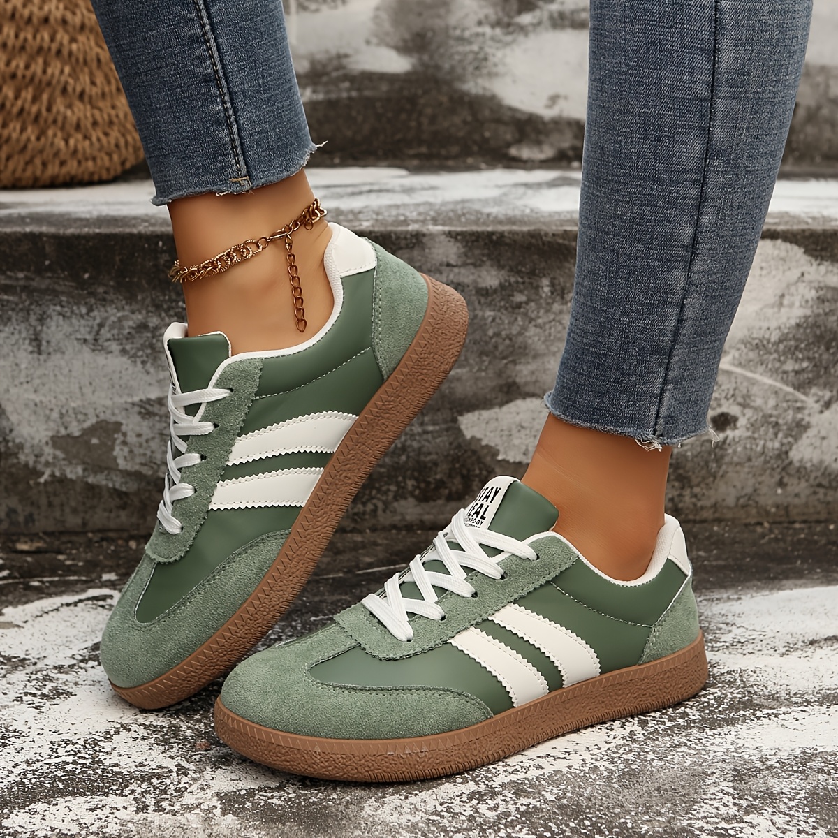 E-shop Modische Damen Freizeitschuhe, Leichte Bequeme Outdoor-Sneaker, Vielseitige Trendige Flachschuhe für Festliche Anlässe,