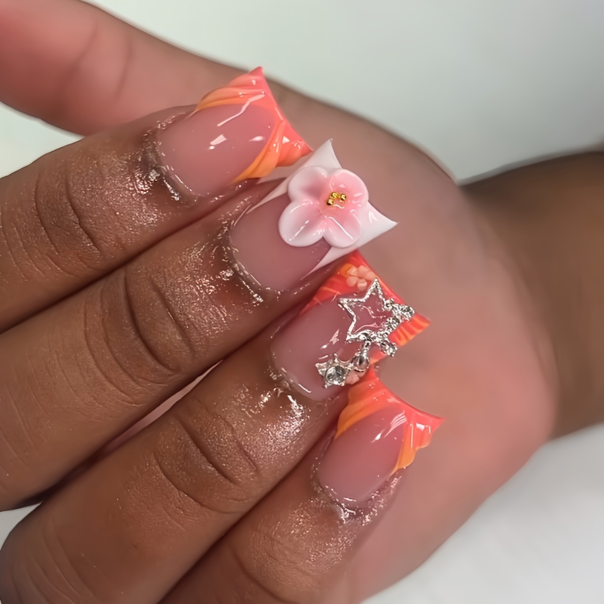 

24pcs Duckbill Shaped Press-on Nails - Pink To Orange Gradient With 3d Floral, Starry Chain, And Glossy , Includes Jelly Glue & Nail File For Easy Application