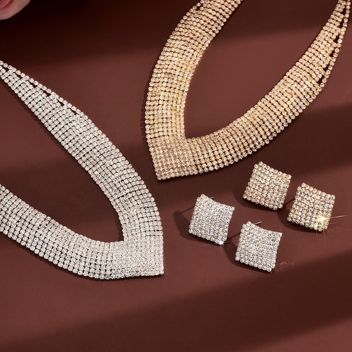 Women's French Elegant Rhinestone Necklace & Earrings Set