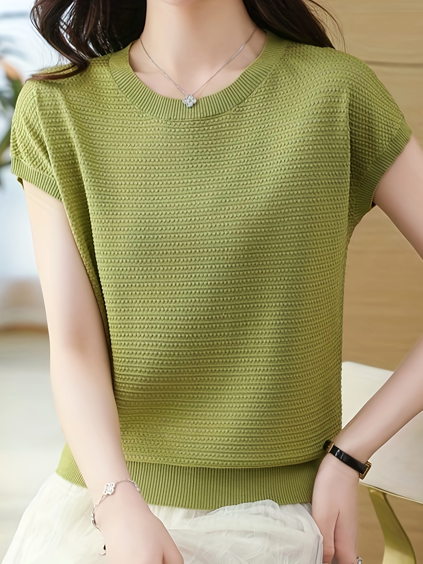 Women's Casual Light Green Knit Top Soft, Loose Fit, Short Sleeve, Round  Neck, Machine Washable, Versatile Solid Color Sweater for Casual Attire, Cl