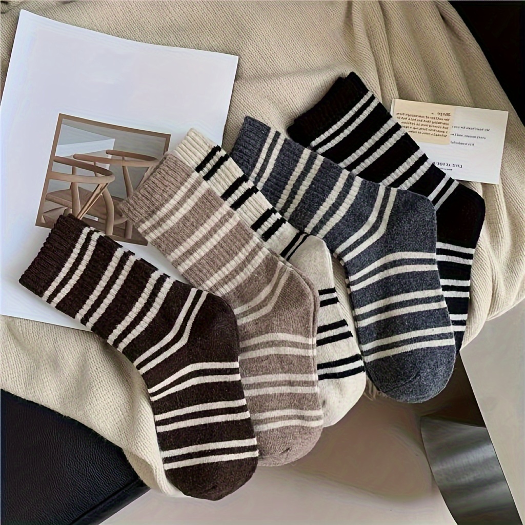 

5pcs Women's Striped Knee-high Socks - Cozy Polyester & Spandex , Machine Washable