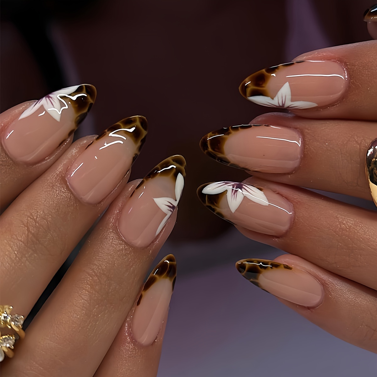 

Of 24pcs Of European And , Sweet -shaped Fake Suitable And Ladies As , Including 1pc Of And 1pc Of File