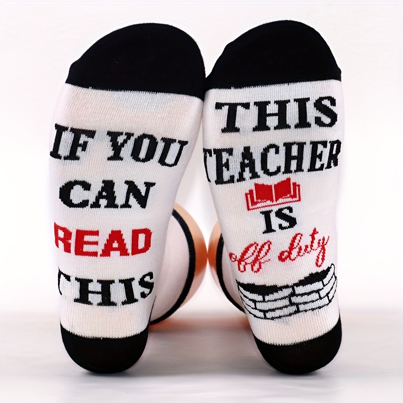 

A Pair Of Men's 'if You Can Read This This Teach Is Off Duty' Letter Print Crew Socks, Comfy Breathable Casual Soft & Elastic Socks, Spring & Summer