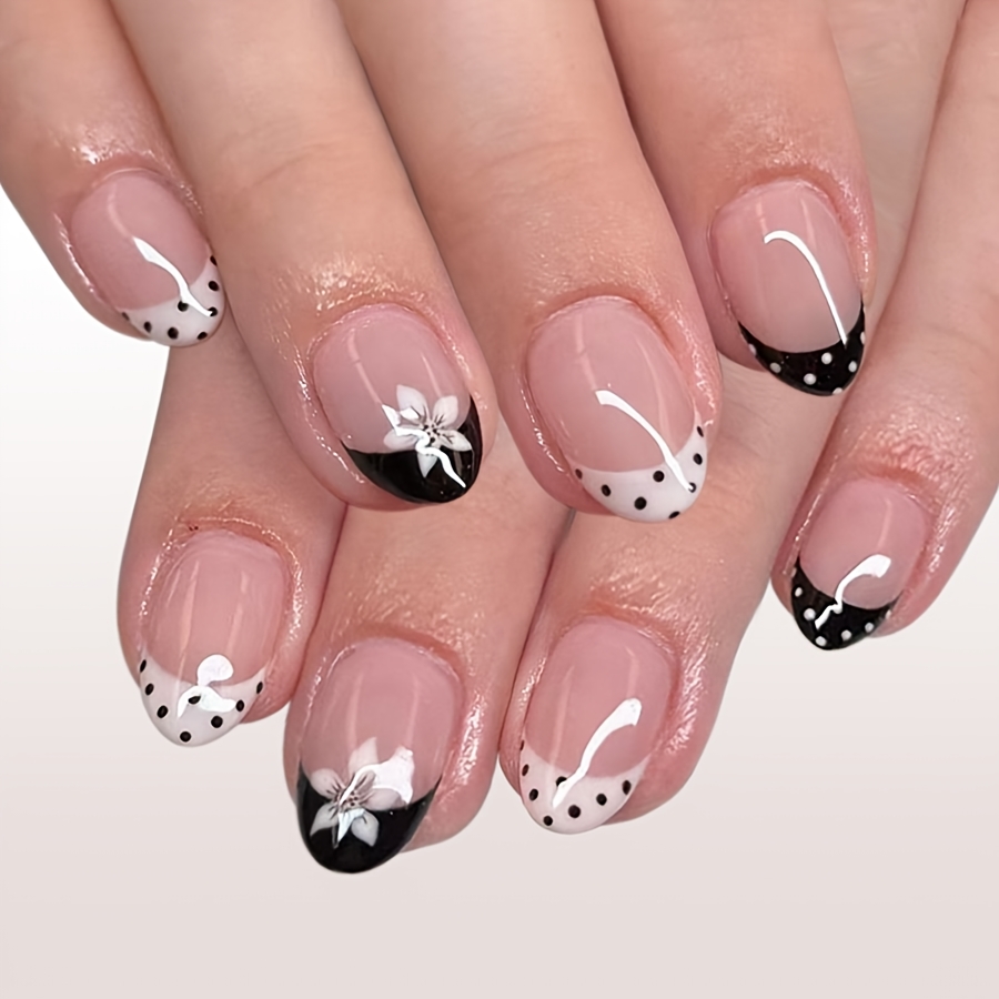 Black White French Polka Dot Press On Nails Oval Nude Sakura Fake Nails 24pcs Daily Wear