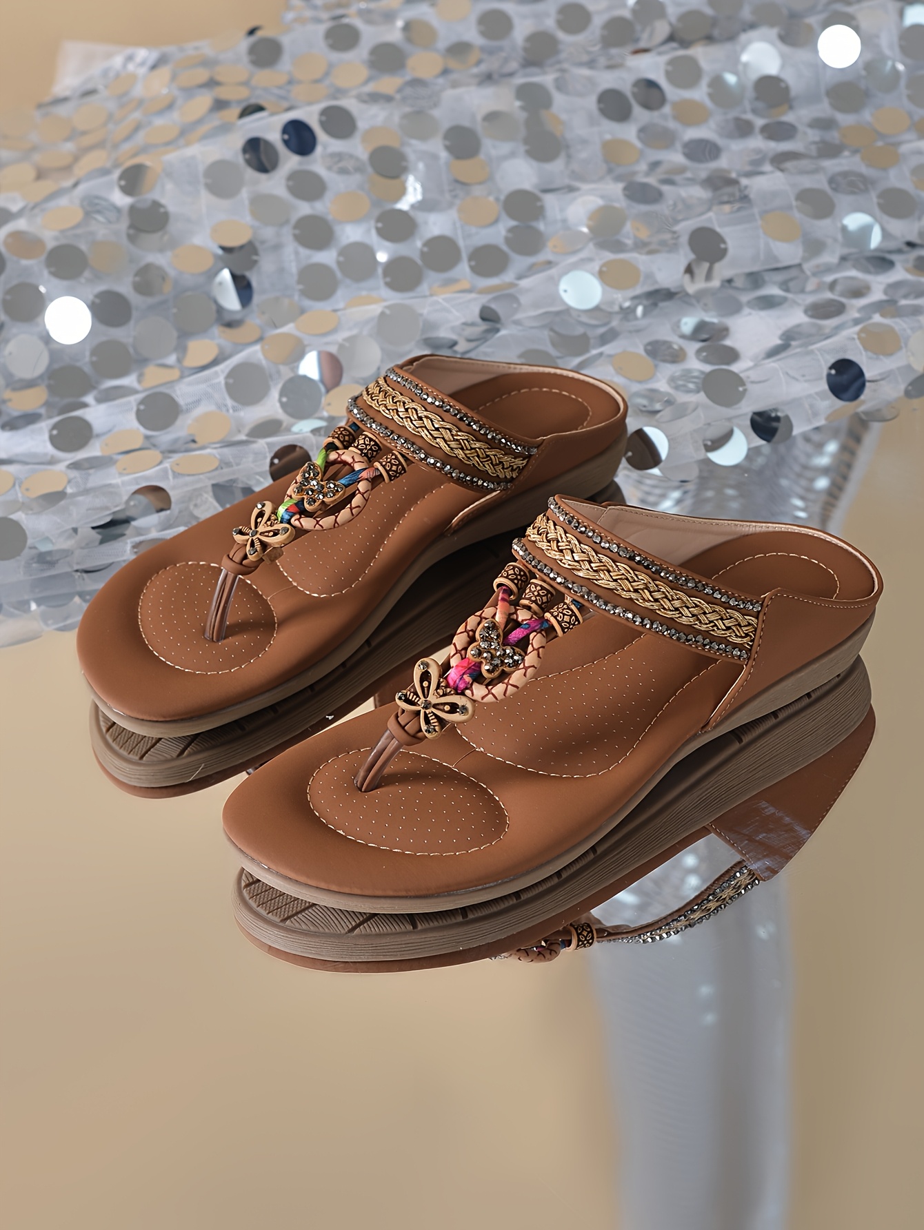 2024 New Women's European and American Women's Shoes Fashion Handmade Beaded Water Clamp Foot Flat Half Bag Slippers Retro Large Shoes, Women Shoes