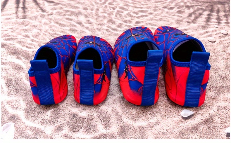 Spider Boy Beach Shoes Red Wading Shoes Lightweight Water Shoes Beach Swimming Girls Water Shoes Swimming Surfing Summer Youngsters's Cartoon Cute Three Spider Webs