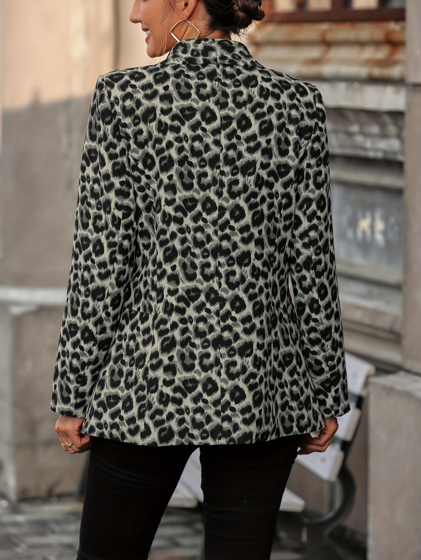 【Orientation】Leopard Print Buttonless Placket Retort Collar Suit Women