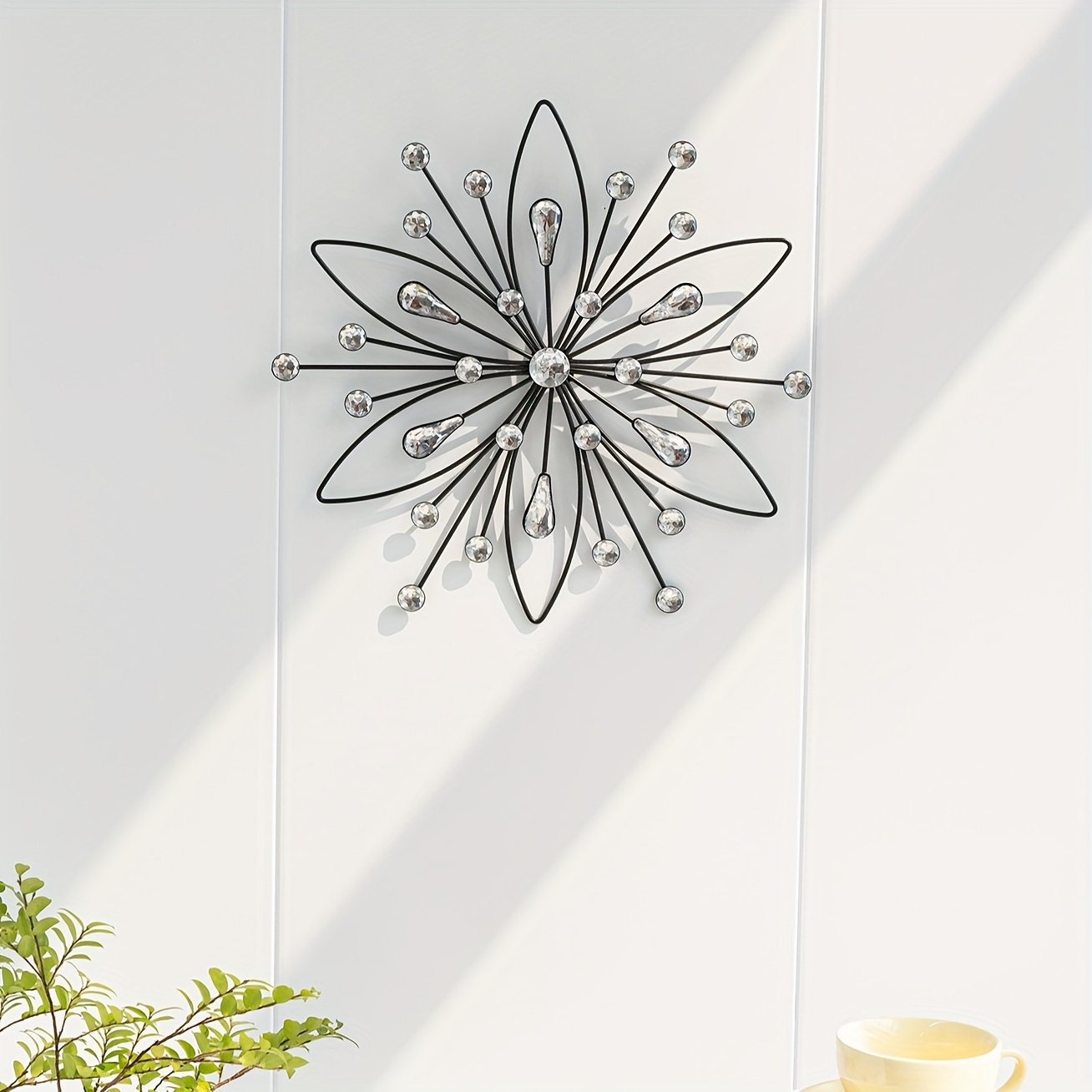 E-shop Klassische Eisen-Wandkunst - Elegante Hängedekoration für Wohnzimmer, Sofa & TV-Hintergrund