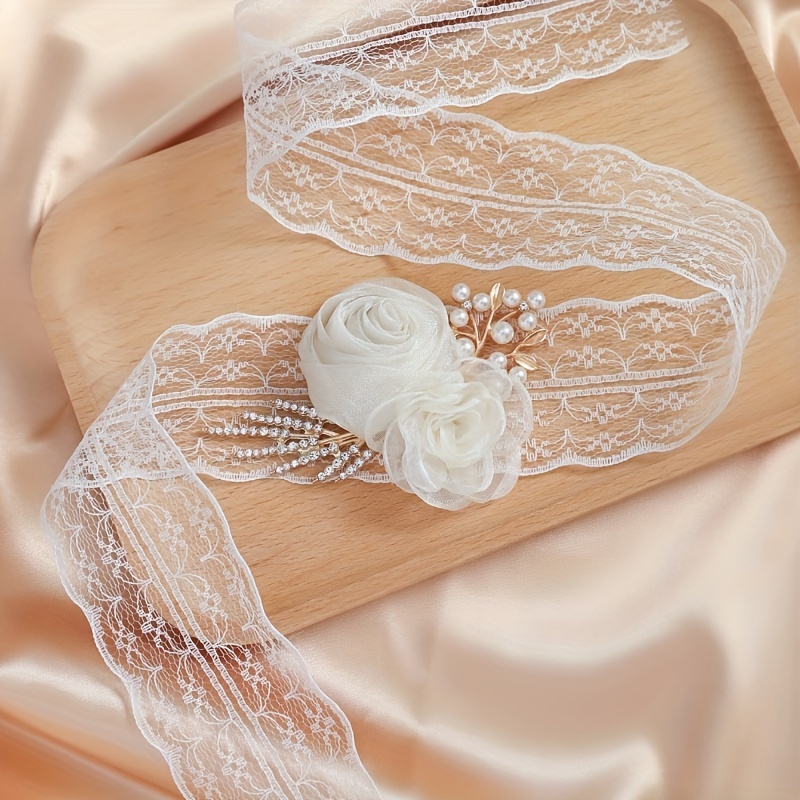 Corsage de poignet de mariée de Style bohème, pièce de Rose en dentelle  avec perles, accessoire de luxe pour fête de mariage - Main Image