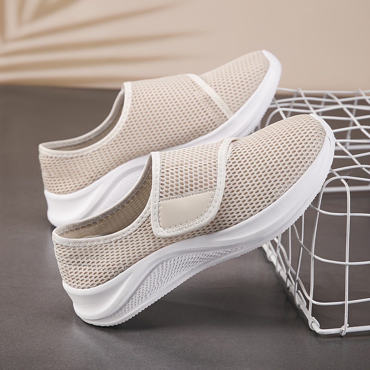 Women's Lightweight Breathable Mesh Running Shoes Closure, Beige Casual  Sneakers with White EVA Sole, Comfortable Footwear for Casual Att