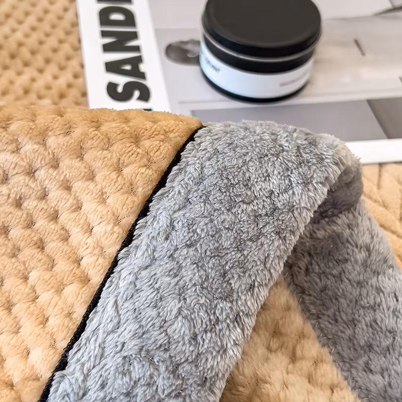 1 soft light beige friendly milk velvet blanket luxury bedspread sofa cover beige gray cloud pattern machine washable beige gray neutral tones for bedroom milk velvet fabric Product details 8