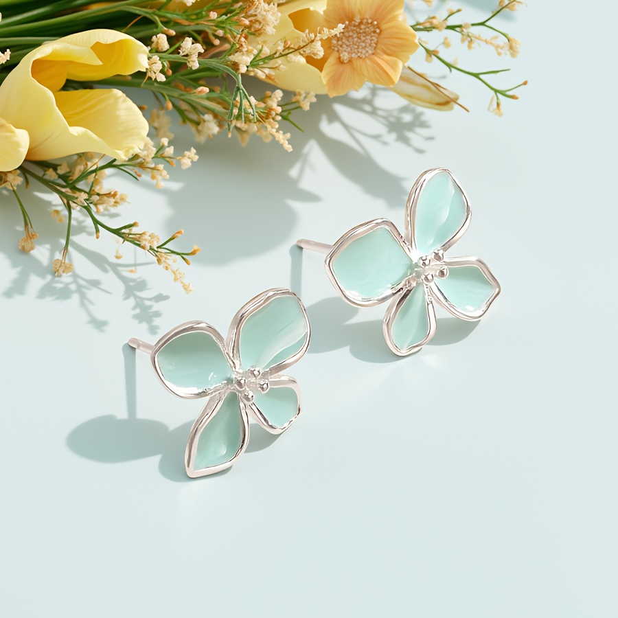 TEMU Une paire de petites boucles d'oreilles argentées couleur , élégant et minimaliste, parfaites pour un usage , et également un accessoire de