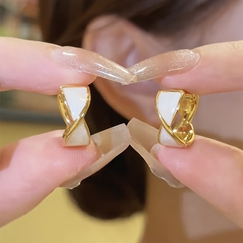 Women's Vintage Irregular Geometric Hoop Drop Earrings
