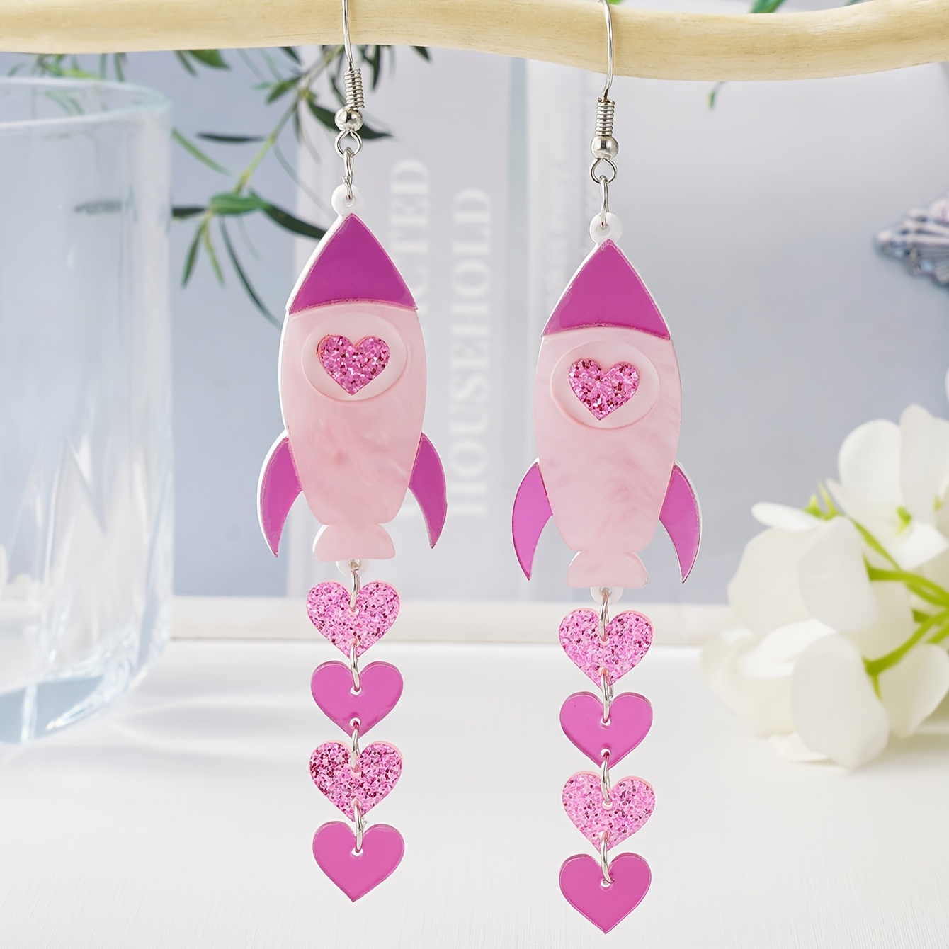 

Pair Of Pink Sequin Rocket & Heart Acrylic Dangle Earrings - Fashionable Long Design With Glittery Hearts For Women, Ideal Valentine's Day Accessory