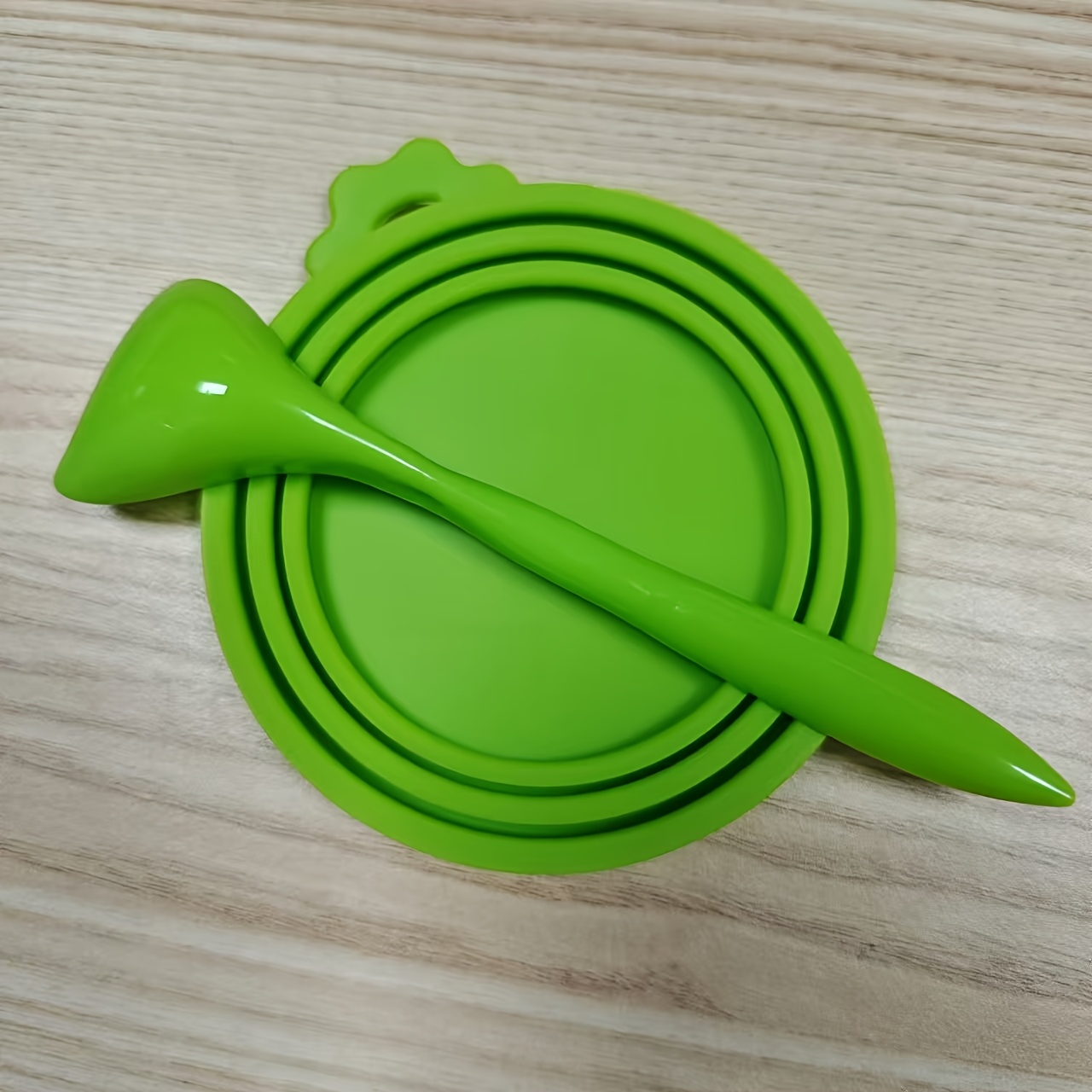 TEMU 2pcs Pet Food Jar Lids With Spoon, Silicone Pet Food Jar Lids For Food, 1 Jar Lid Fits Most Standard Size Food Cans