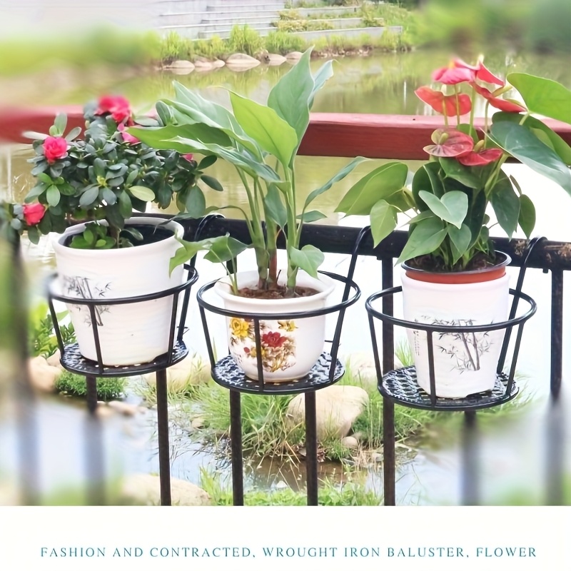 Paquete de 3 perchas de macetas colgantes de hierro forjado, con ganchos, contenedores de macetas, perchas de canasta colgante de plantas de metal, perchas de macetas colgantes, accesorios de contenedores de macetas, perchas de almacenamiento de perchas de macetas, perchas de macetas colgantes adecuadas para cercas, terrazas, balcones, plantas al aire libre, balcones con barandillas de hierro redondo, suculentas y plantas verdes, perchas de macetas.