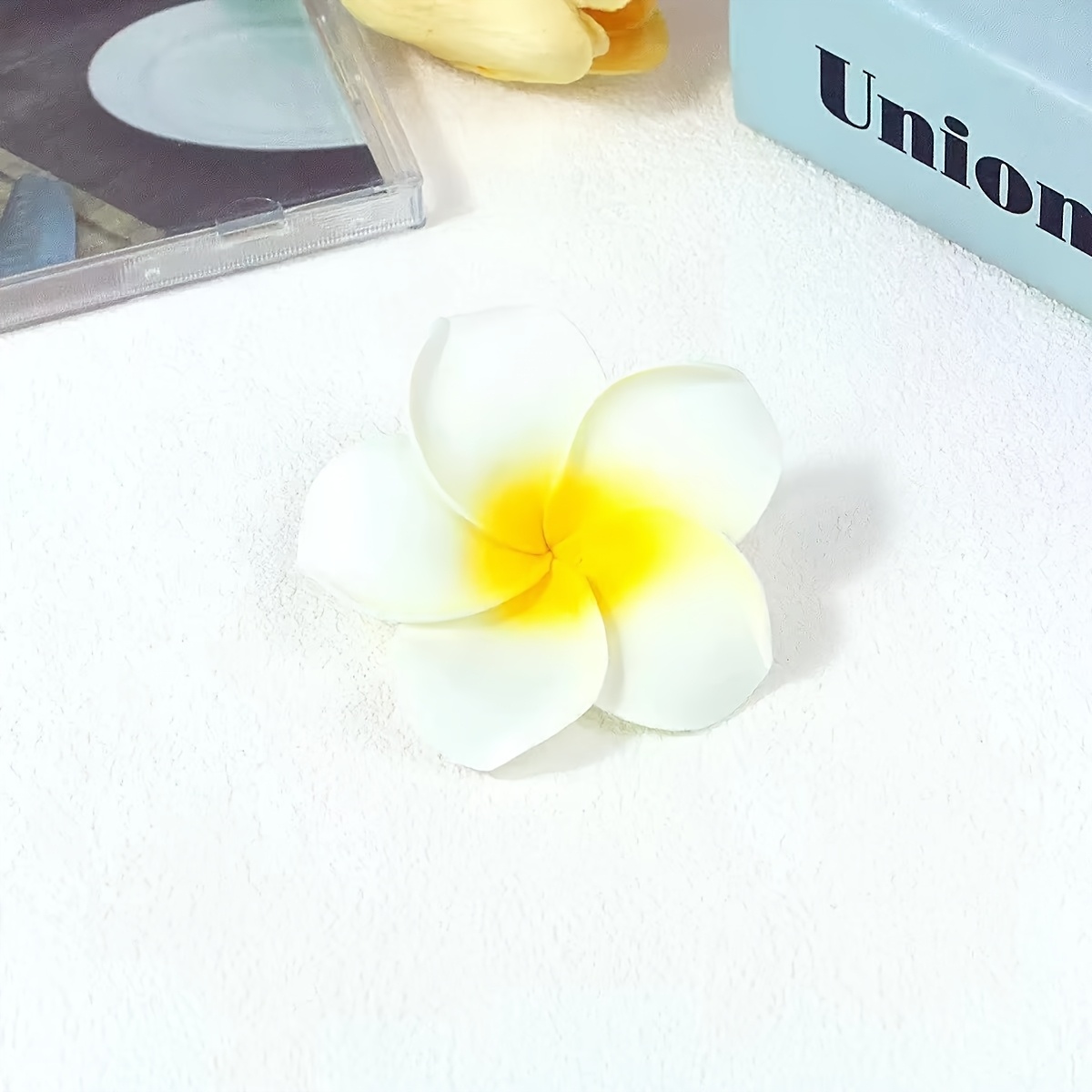 6pcs Frangipani Hairpin Simulation Pearl Hawaiian Hair Additions