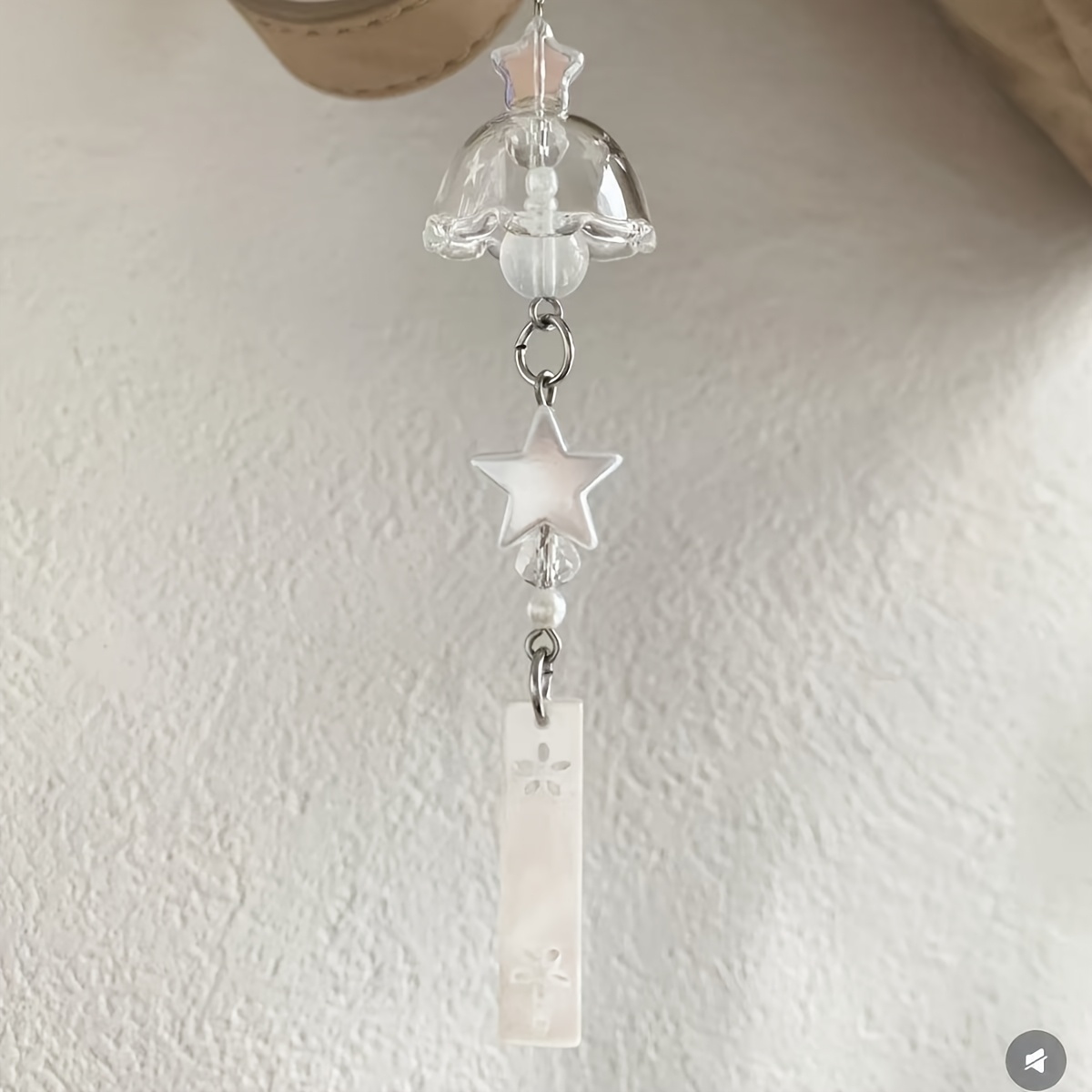 TEMU 1pc Llavero Minimalista de Campana de Viento Blanca , Colgante CCD, Accesorio para Bolso, Encanto de Teléfono Versátil y de Calidad