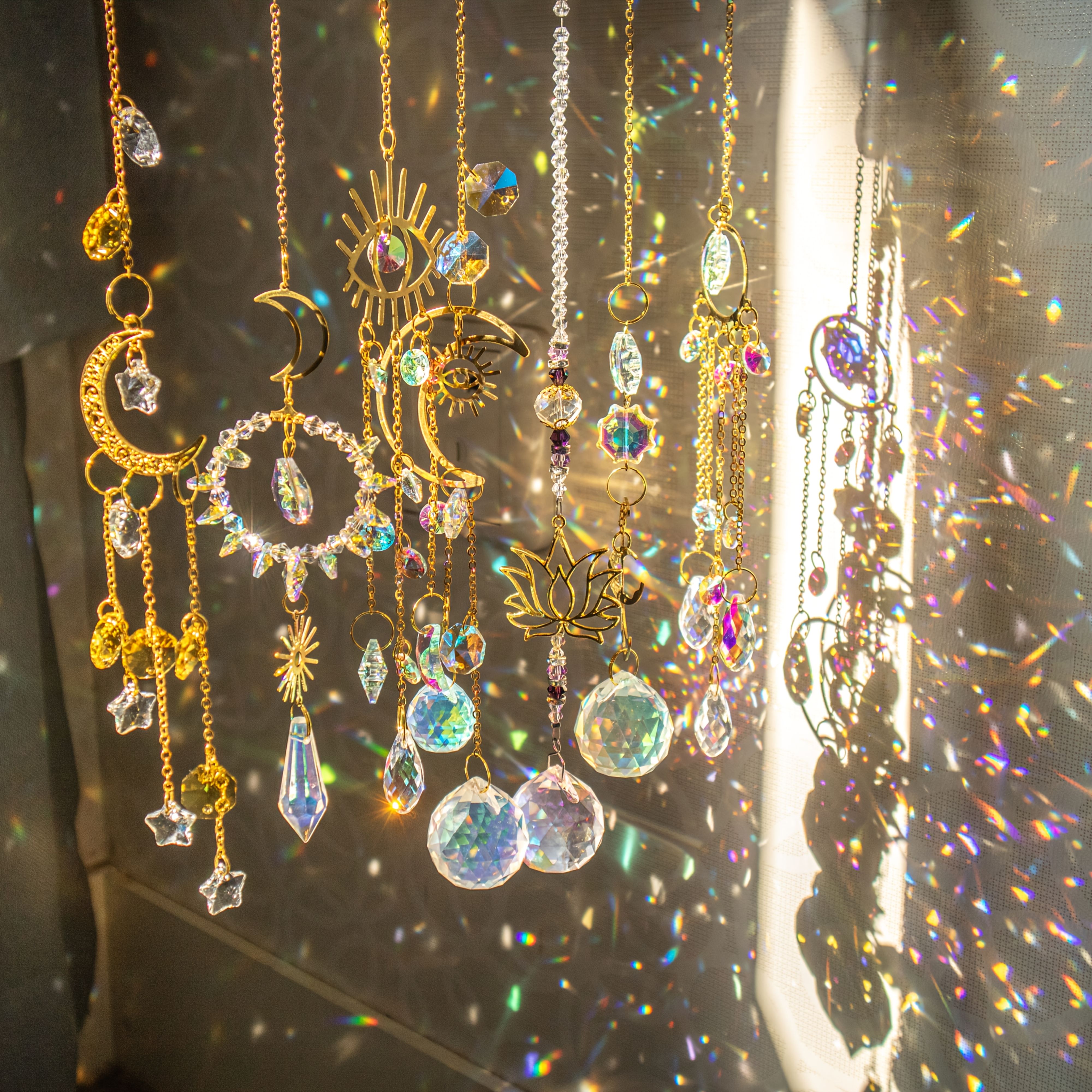 Image of 7pcs Crystal Suncatcher For Window Hanging Sun Catchers With Crystal Prisms Decor For Indoor Outdoor Home Party Wedding Decor Hanging Crystals For Decoration