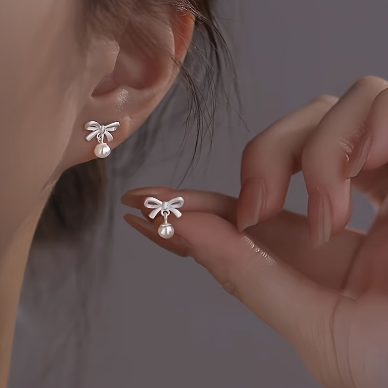 

1pair Small Pearl Bow Stud Earrings Women's Light Fashion Simple Earrings