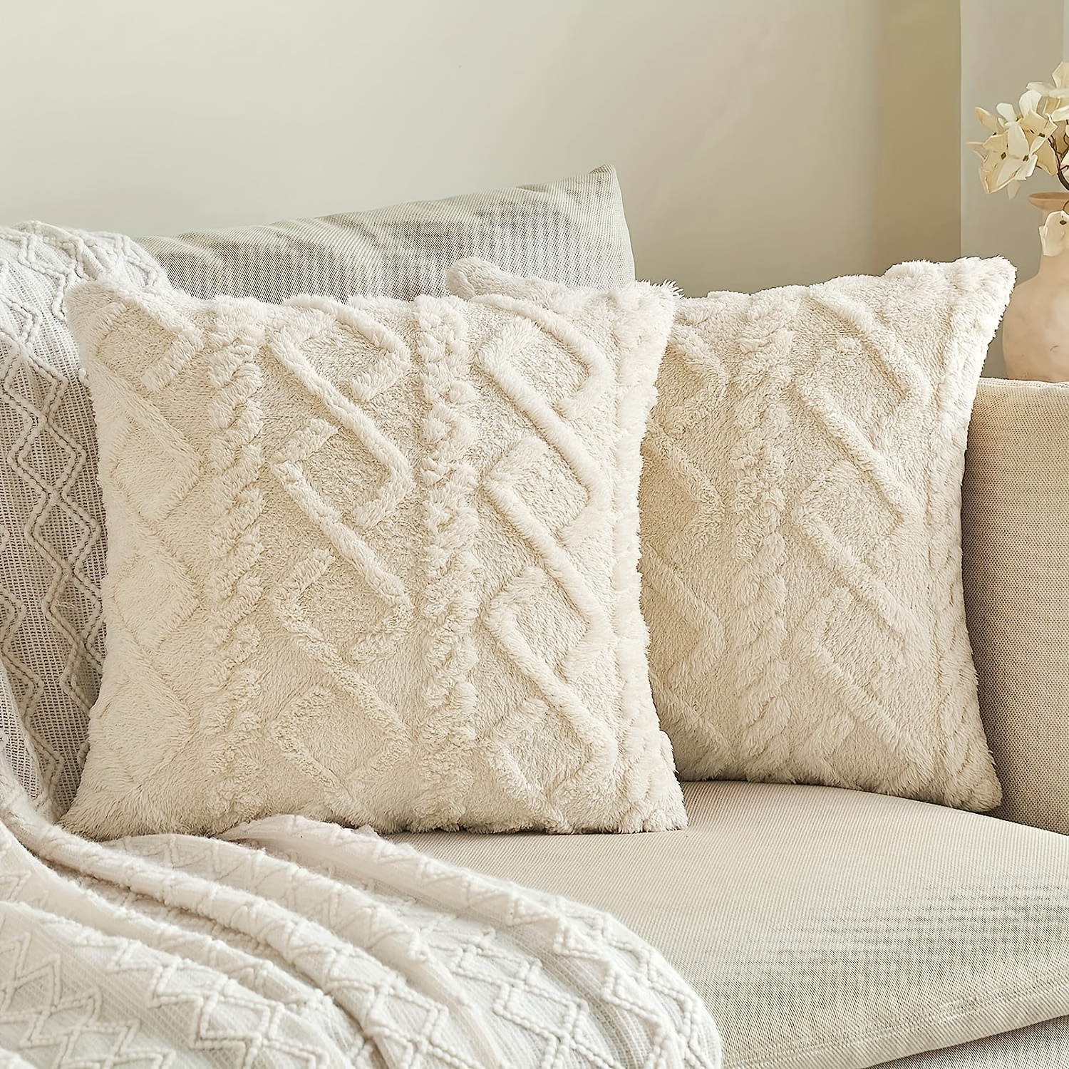 Image of 1pc Of Short Plush Geometric Pattern Pillowcase, Cushion Cover. Soft And Comfortable. Modern Decorative Sofa Cushion Cover, Home Bedroom Pillowcase, Suitable For Room Types