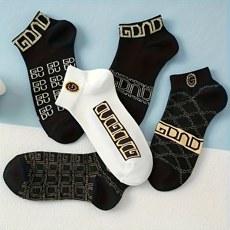 E-shop 5 Paar bequeme und atmungsaktive Sommer Herren Low-Top Socken, mit modischem Musterdesign, Anti-Geruch und schweißabsorbierend. Hochwertige