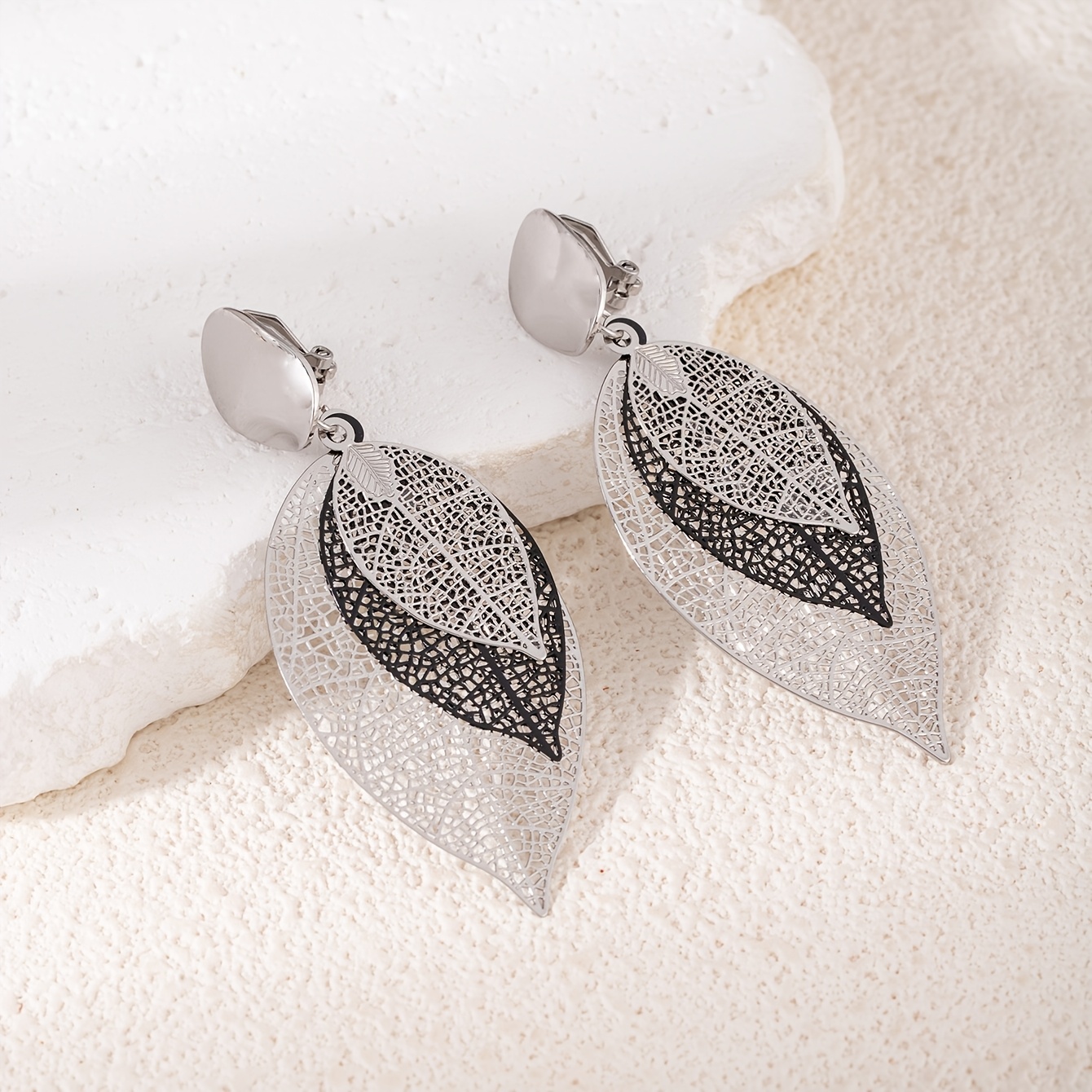 A Pair Of Women's Clip-on Earrings, Hypoallergenic And No-piercing Dangling Earrings, Elegant And Fashionable Women's Earrings, Suitable For Daily Wear