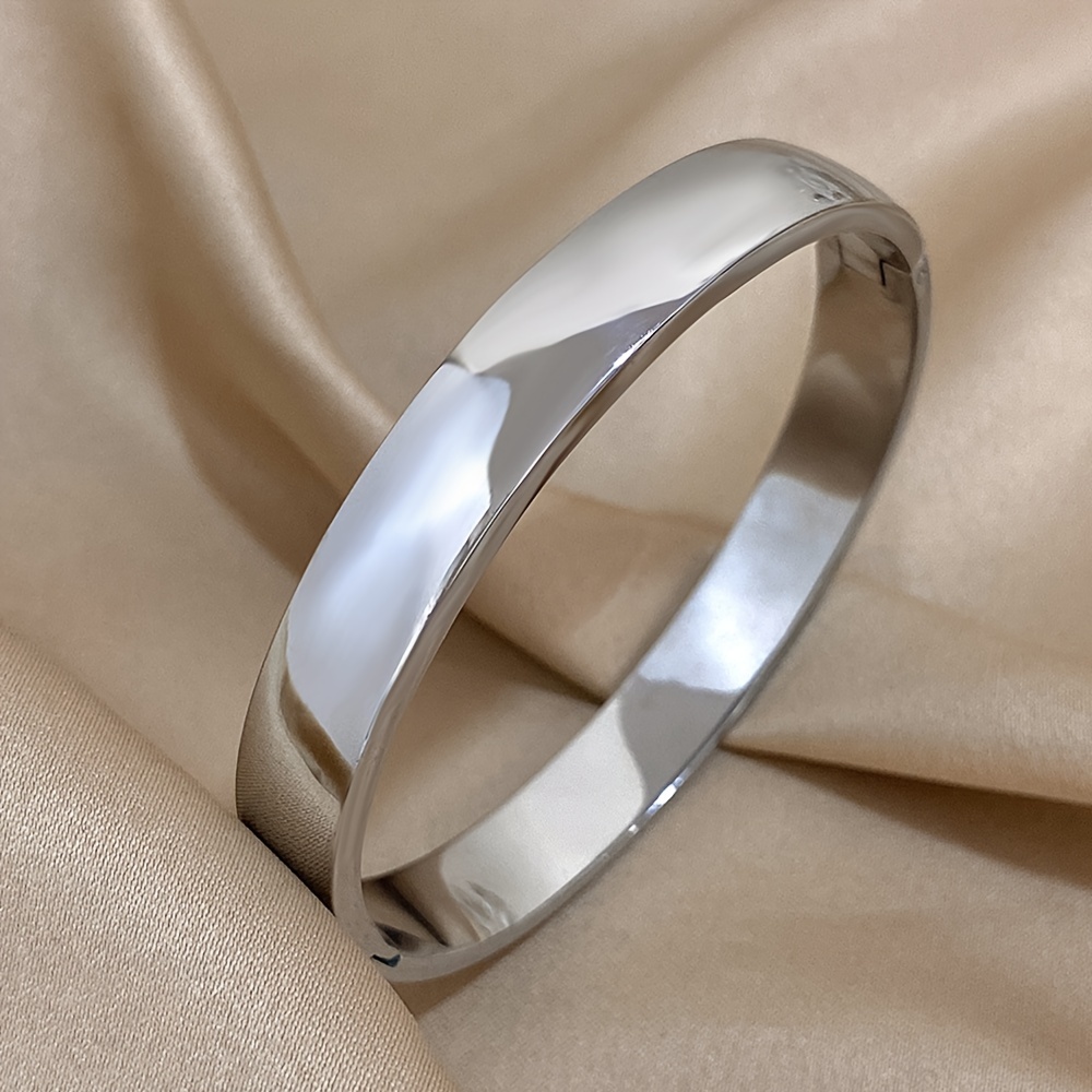 E-shop Elegantes Edelstahl-Armband mit Breitem Manschetten - Vintage-Stil, für den & Partys, Ideales Weihnachtsgeschenk, Weihnachtsarmbänder