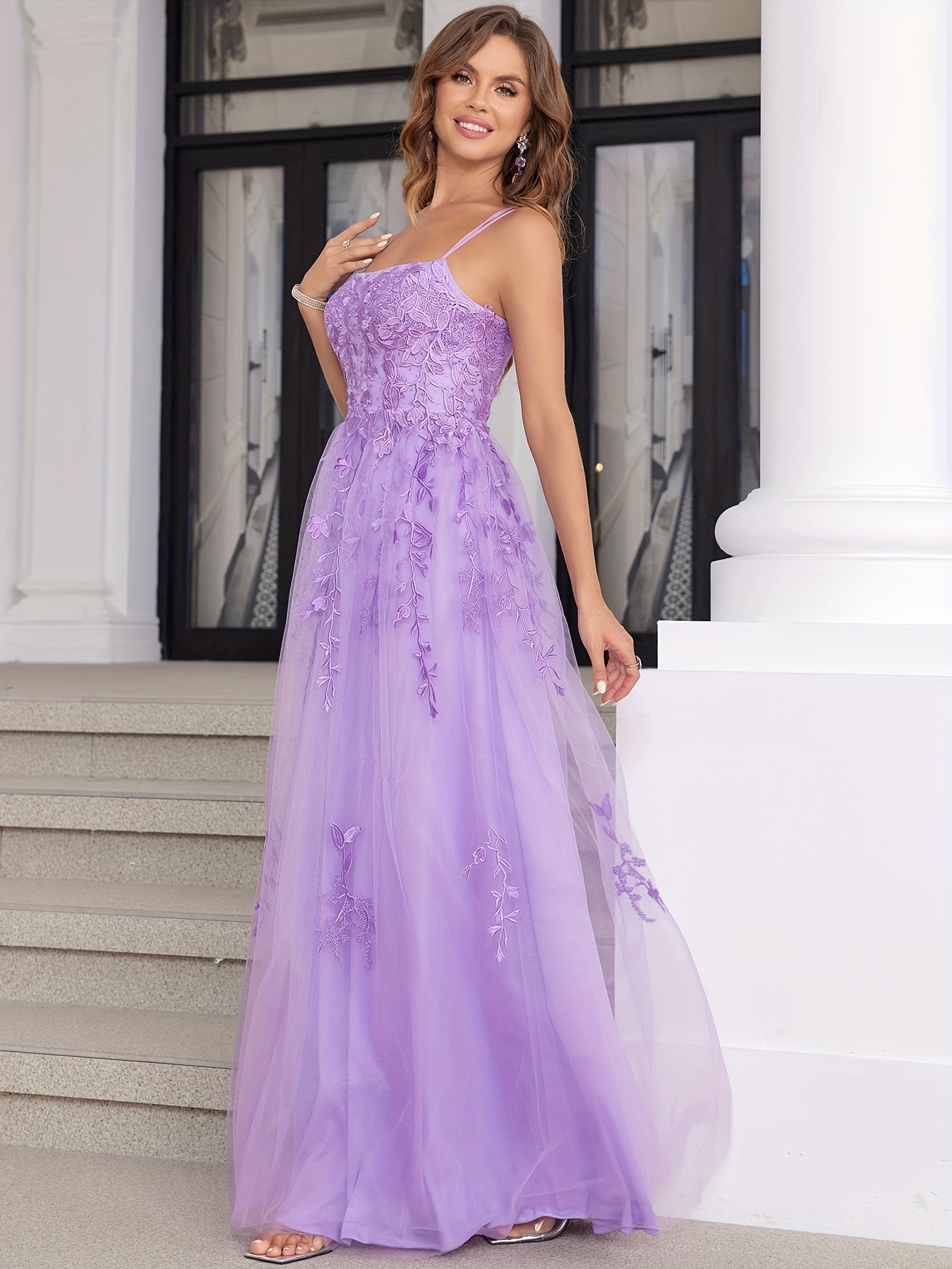 Luxury Lace Prom Dresses Long with Crystal Cross Back A-Line Tulle Homecoming Dresses Long for Teens Pretty Backless Formal Evening Party Gowns for