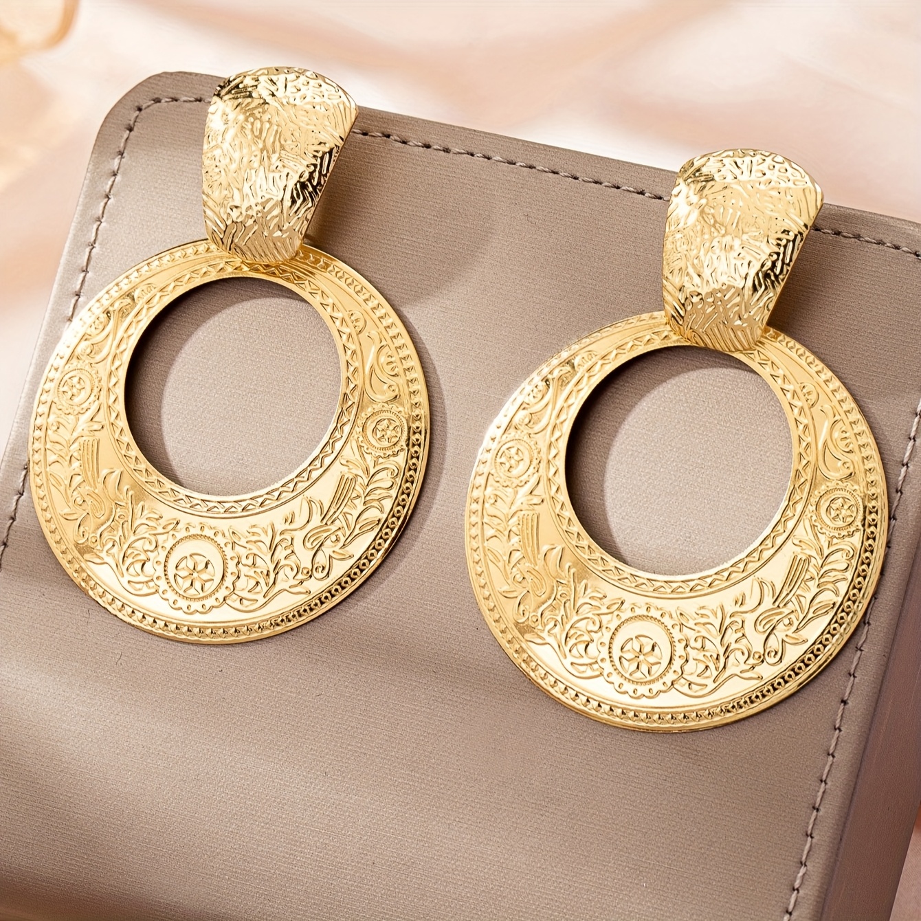 TEMU Elegant Summer Style Versatile Light Luxury Premium Women's Earrings